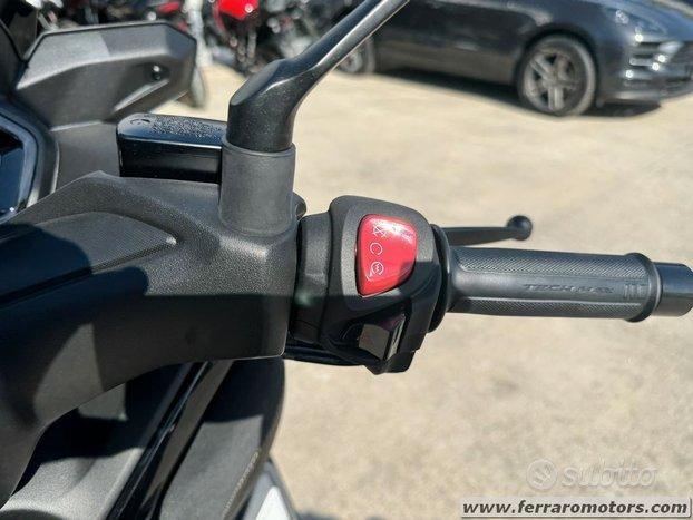 Yamaha X-Max 300 - 2024 a soli 66 euro al mese