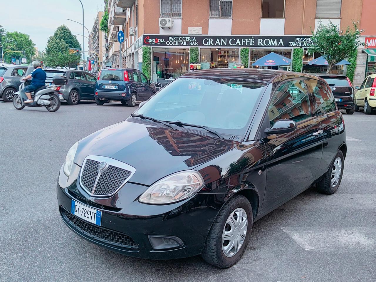 Lancia Ypsilon 1.2 Oro Plus