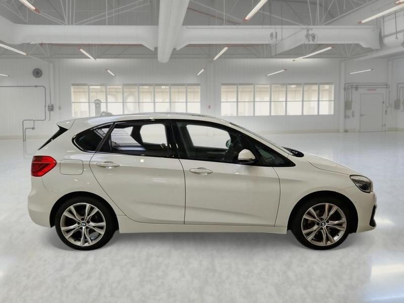 BMW 218 ACTIVE TOURER xDrive Business Aut.