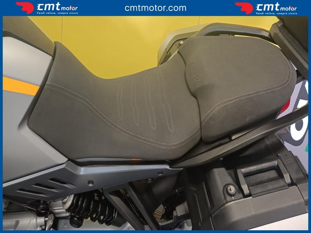 Moto Guzzi Stelvio 1000 - 2024
