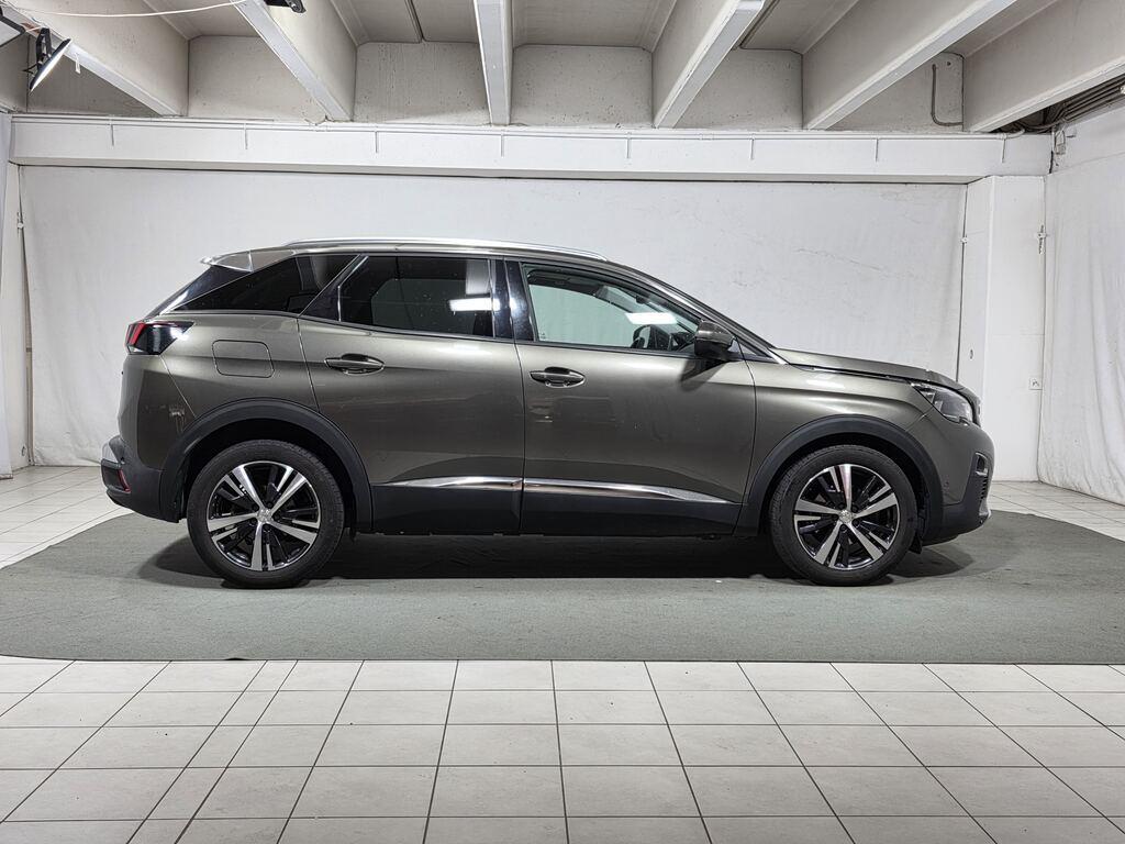 Peugeot 3008 1.2 puretech t. Active s&s 130cv eat6