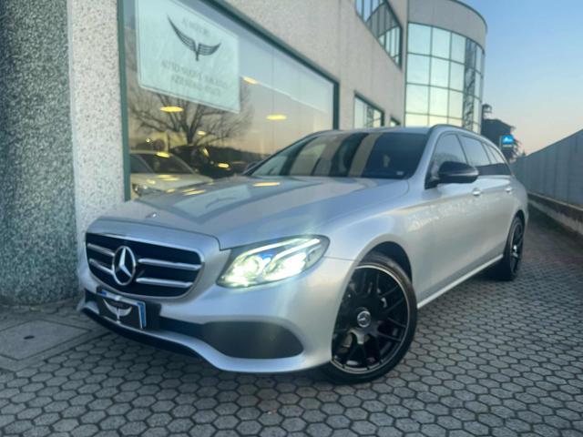 MERCEDES-BENZ E 220 d S.W. 4Matic Auto Premium