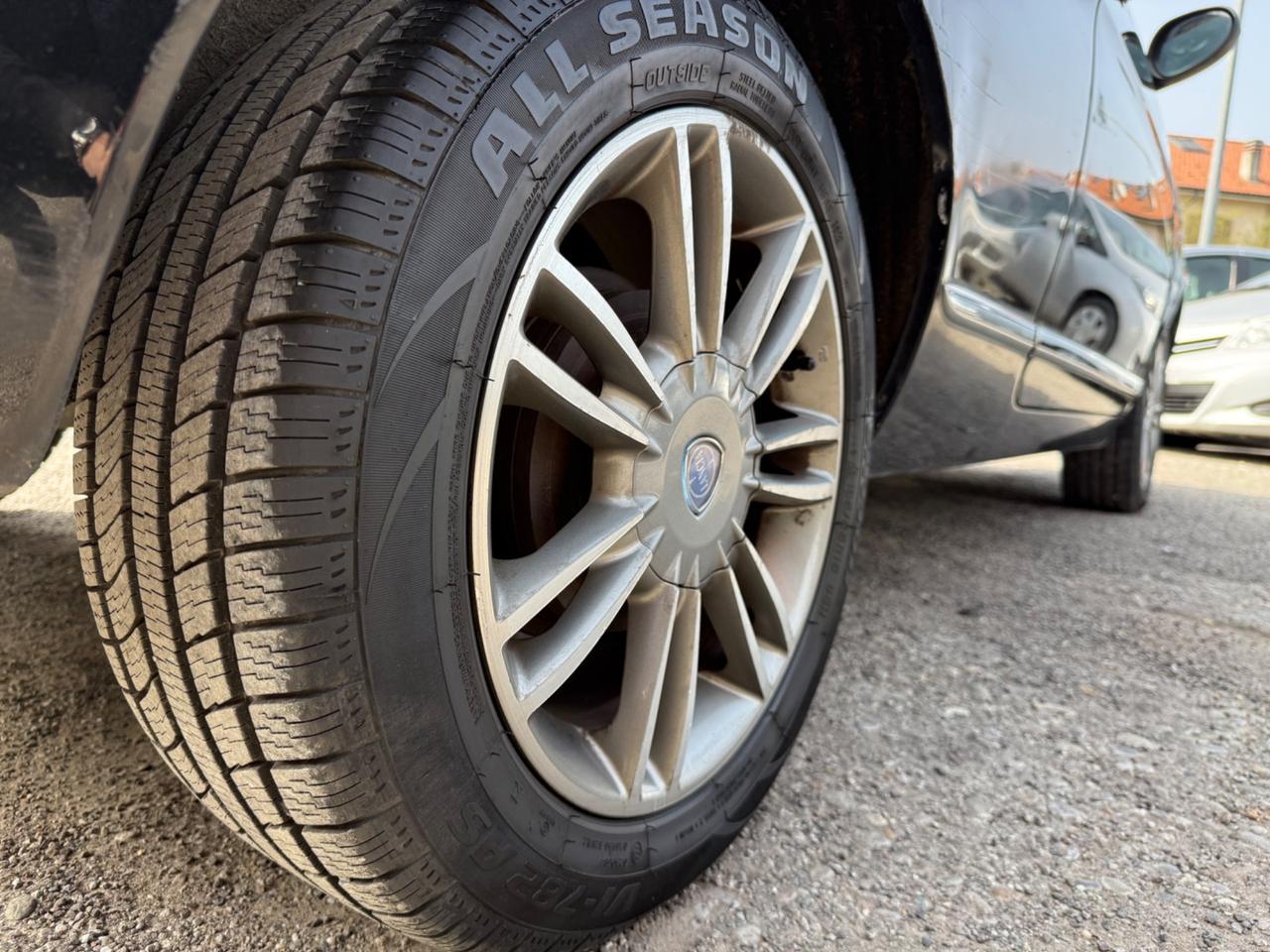 Lancia Ypsilon 1.2 Argento