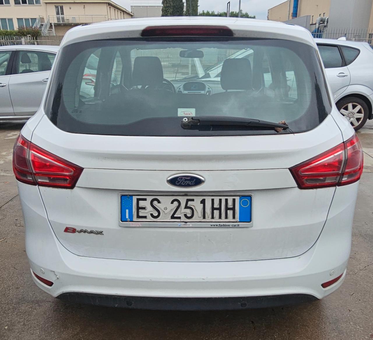 Ford B-Max 1.4 90 CV GPL GUIDABILE DA NEOPATENTATI