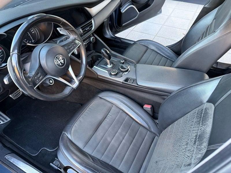 Alfa Romeo Giulia Giulia 2.2 Turbodiesel 180 CV AT8 Super
