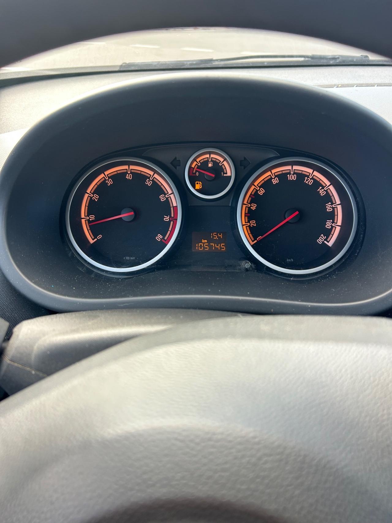 Opel Corsa 1.2 5 porte Cosmo