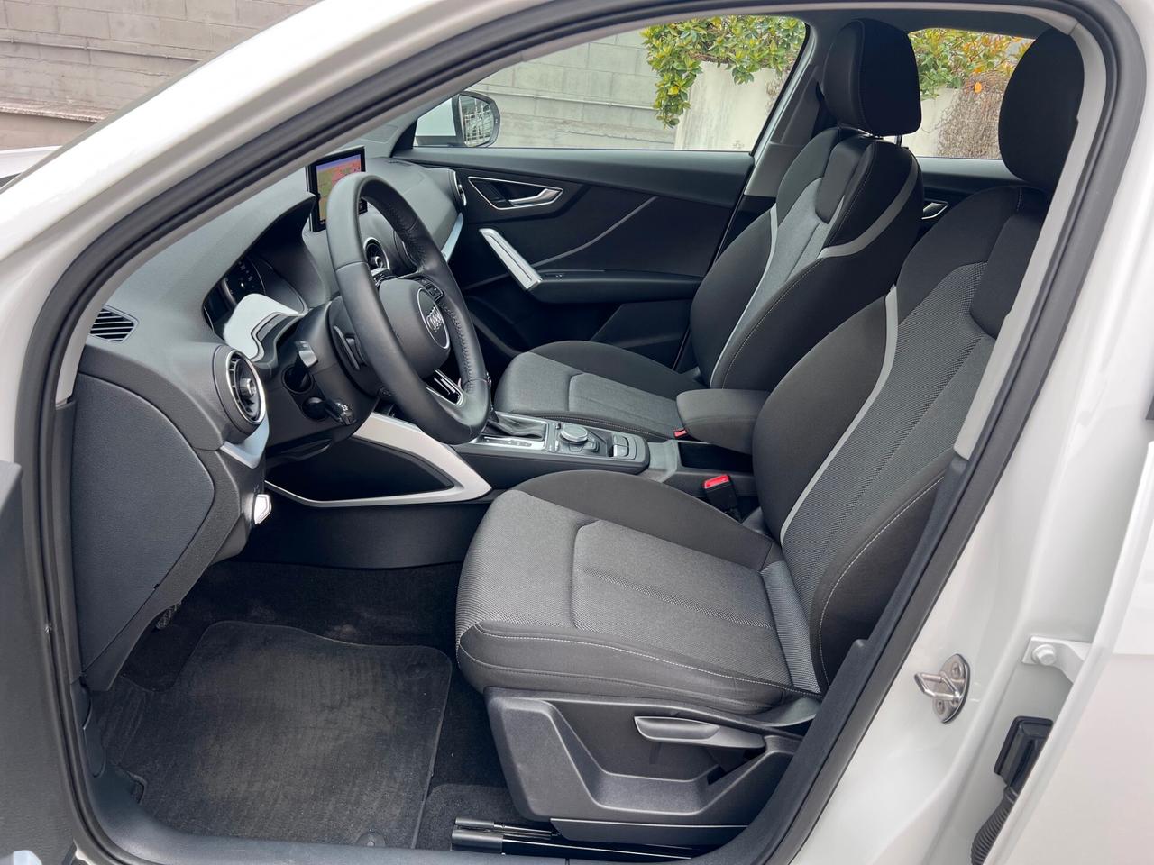 Audi Q2 30 1.6 tdi Business Design s-tronic LED/NAVI PERF.