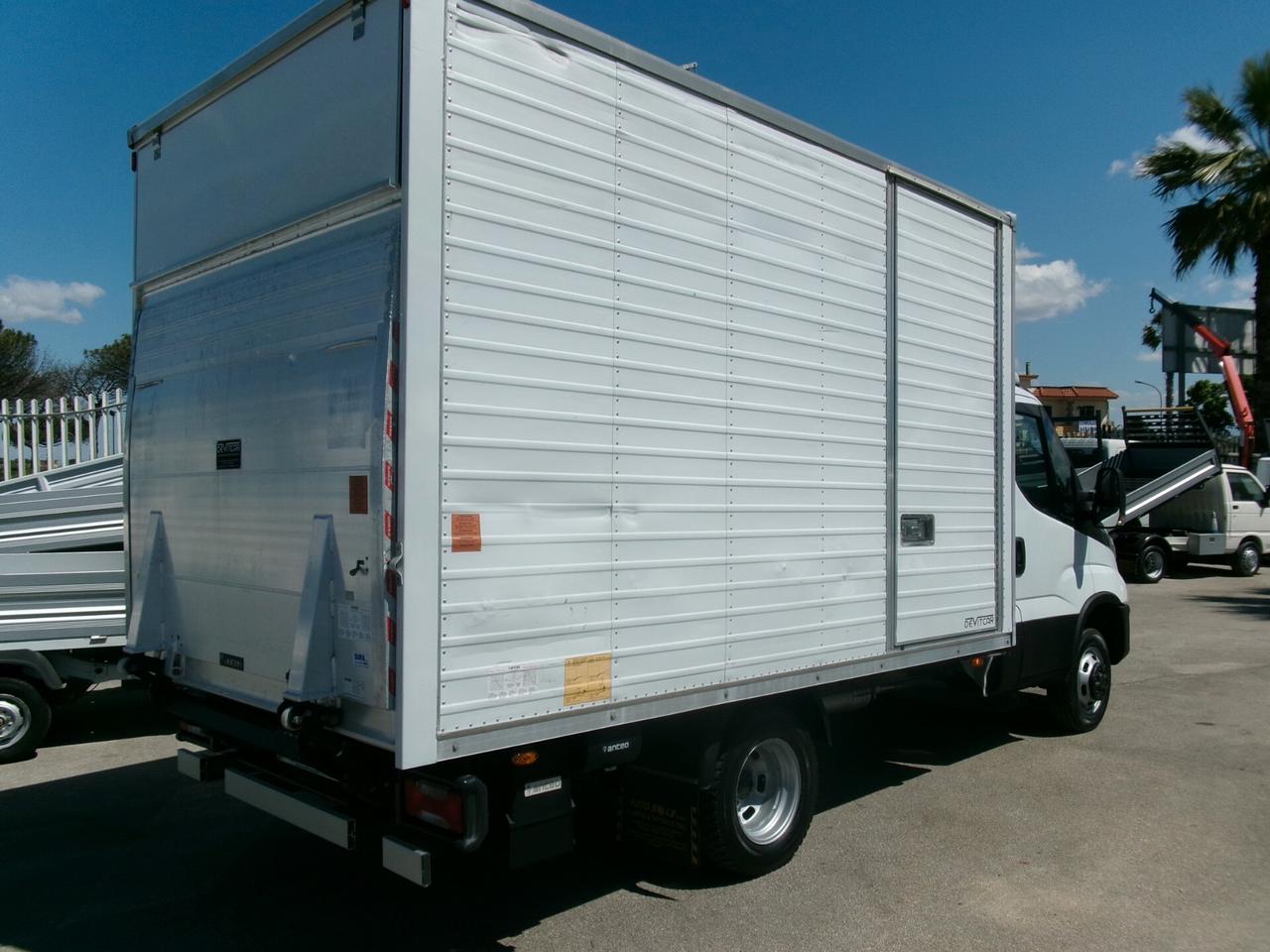 Iveco Daily 35C14 2.3 140CV E6D BOX+PEDANA PASSO 3450 7 PEDANE