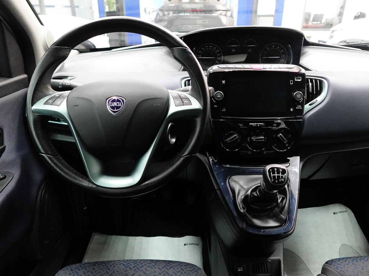 Lancia Ypsilon III 1.0 FIREFLY HYBRID 70 CV GOLD