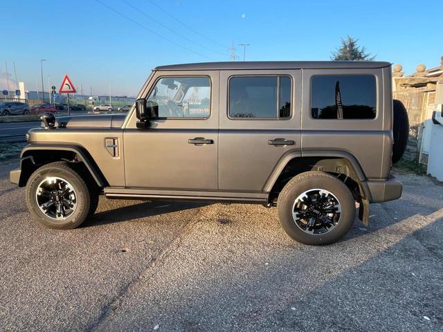 EMC 212 2.0 TGDI 8AT 4WD Officer