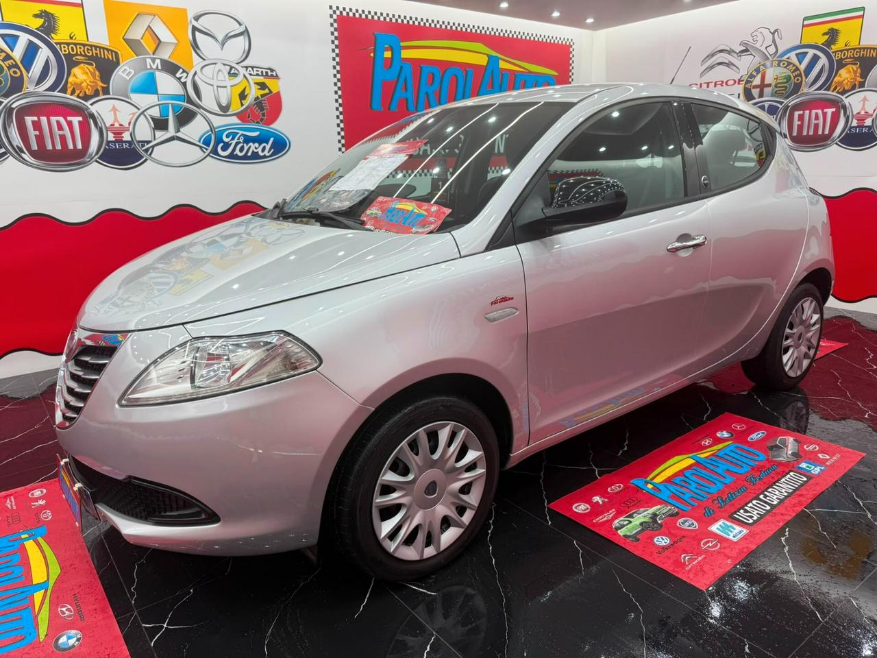 Lancia Ypsilon 1.2 69cv GPL Ecochic - 2012