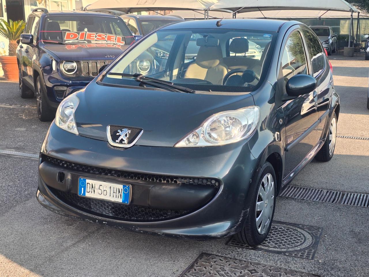 Peugeot 107 1.0 68CV 5p. Sweet Years