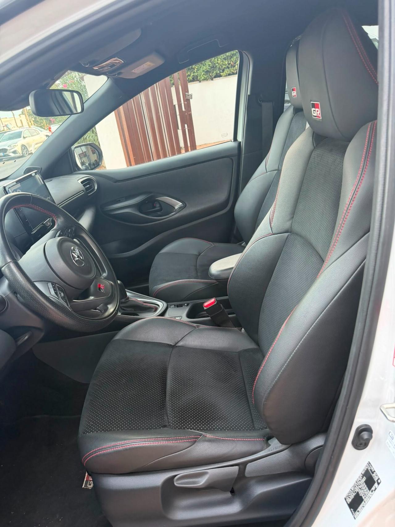 Toyota Yaris 1.5 Hybrid 5 porte GR Sport
