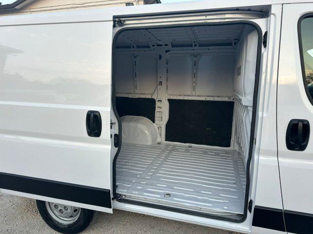 OPEL Movano 30 2.2 BlueHDi 120 S&S PC-TN Furgone