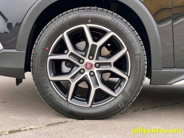 FIAT Tipo 1.5 Hybrid DCT 5 porte Cross