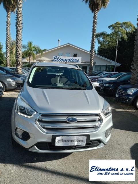 FORD - Kuga - 1.5 TDCI 120CV S&S 2WD P. Tit. Bus.