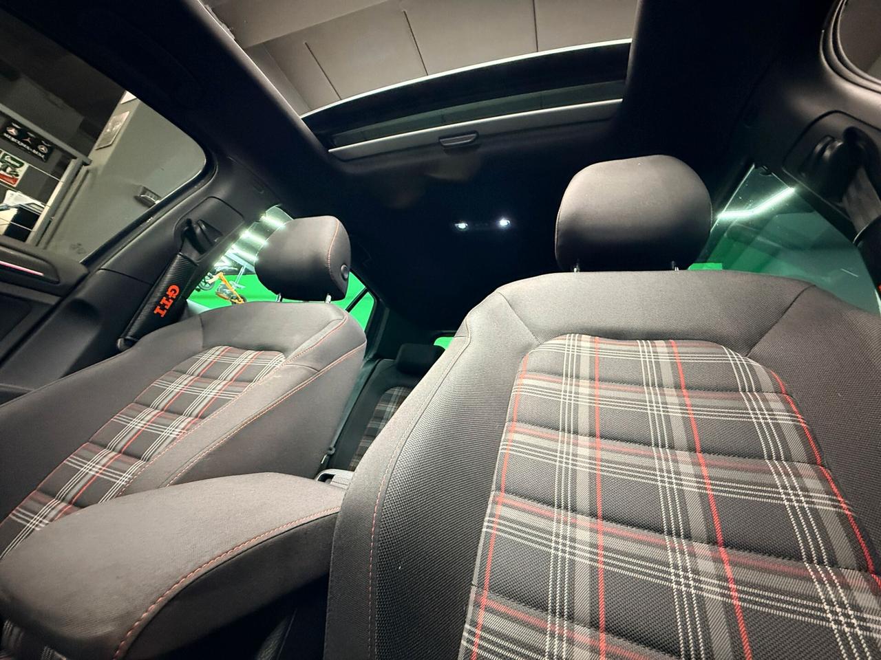 Volkswagen Golf GTI PERFORMANCE TSI 230CV DSG