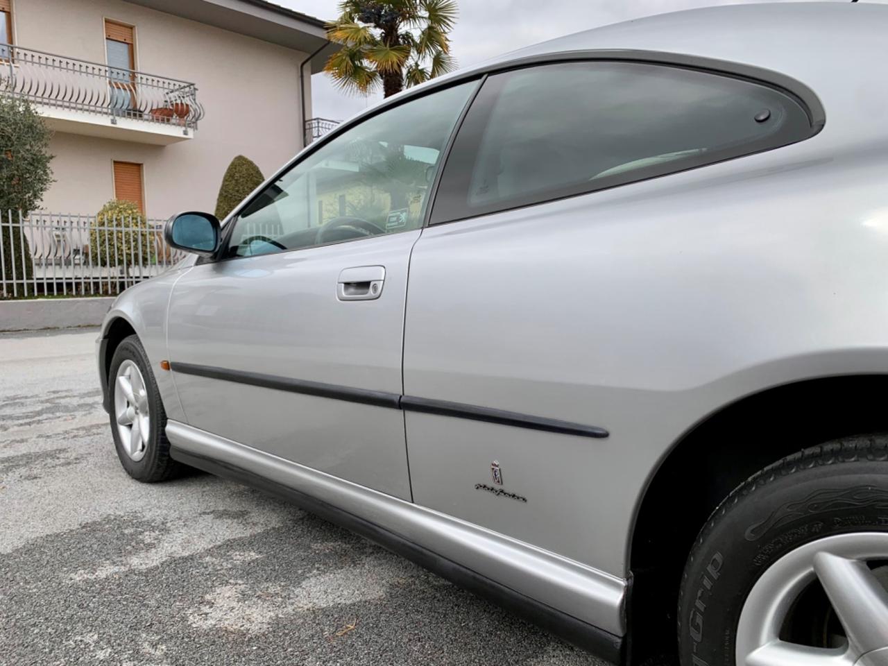Peugeot 406 2.0i 16V Coupé