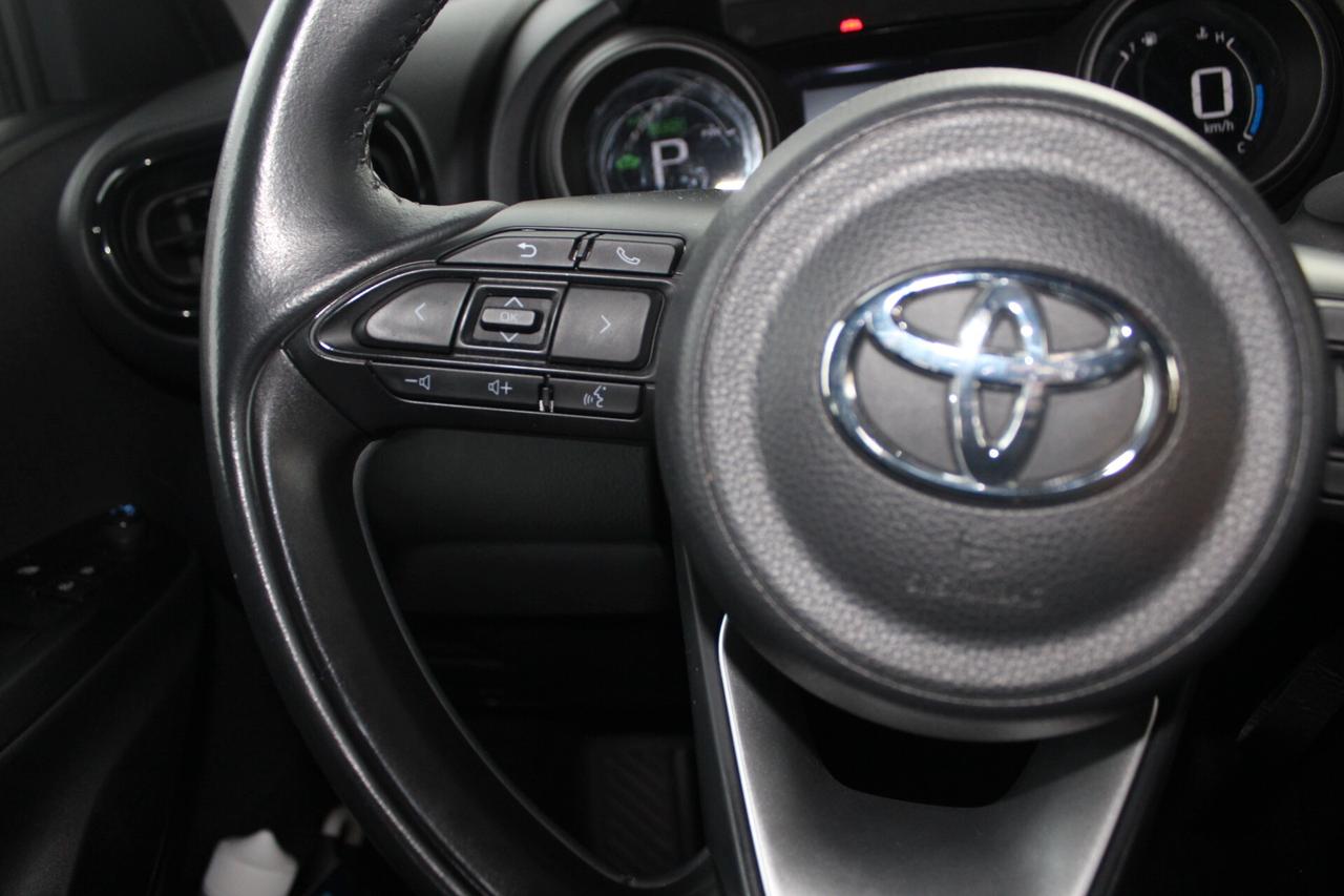 Toyota Yaris HYBRID TREND