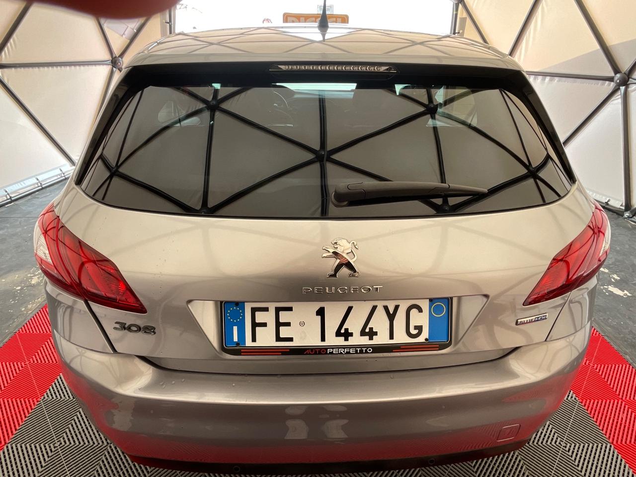 Peugeot 308 BlueHDi 120 S&S EAT6 Allure