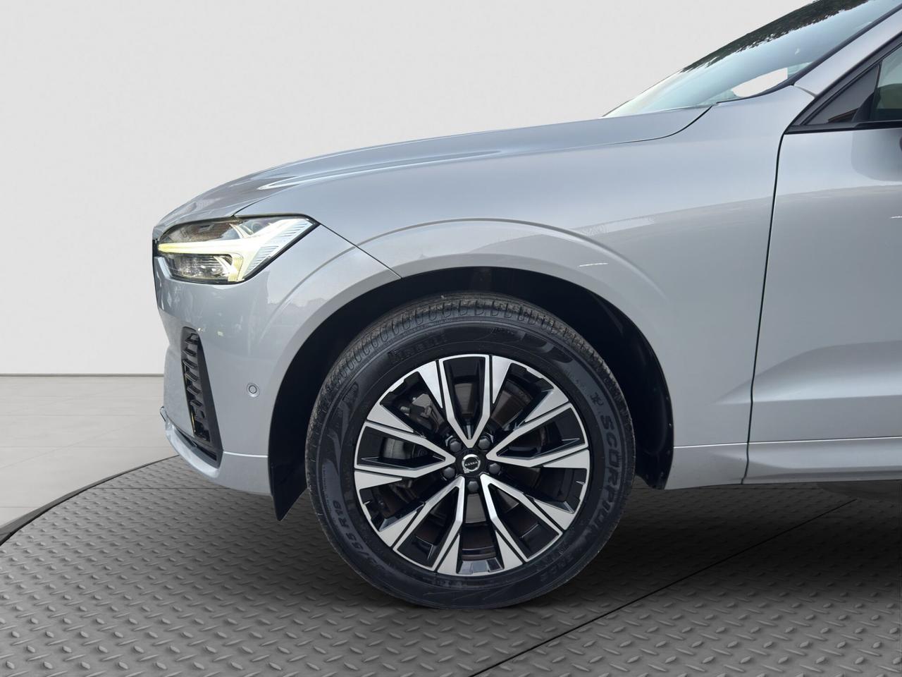 Volvo XC 60 2.0 197cv Plus Dark Tetto 2022