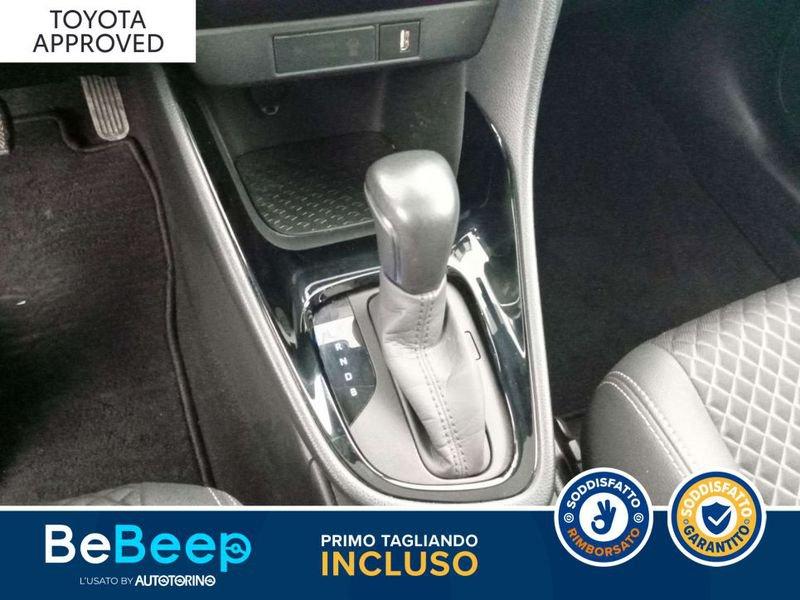 Toyota Yaris 1.5 HYBRID LOUNGE