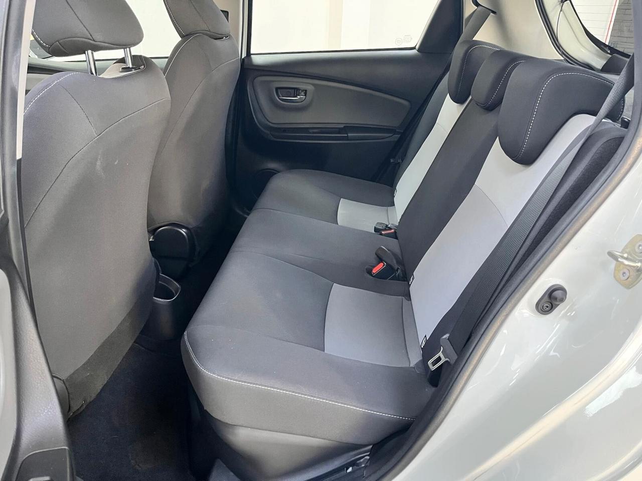 Toyota Yaris 1.5 Hybrid 5 porte Cool