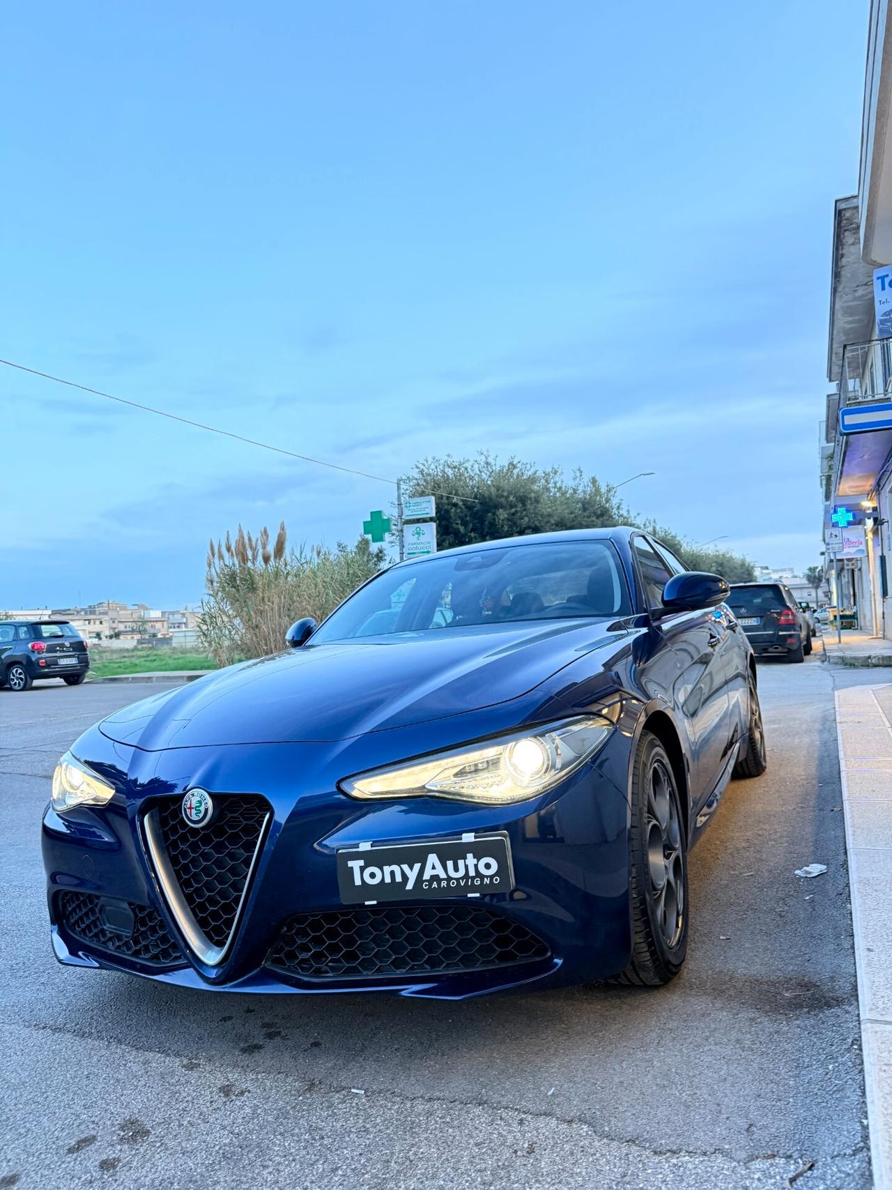 Alfa Romeo Giulia 2.2 Turbodiesel 136 CV AT8 Business NAVI,TELECAMERA,FARI FULL LED,BLUETOOTH,ANDROID AUTO