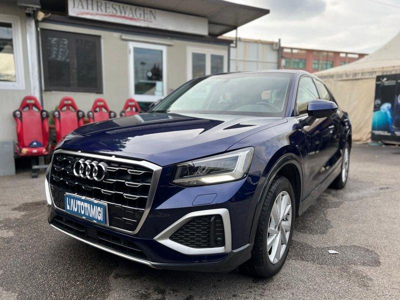 Audi Q2 Q2 35 TFSI Identity Black