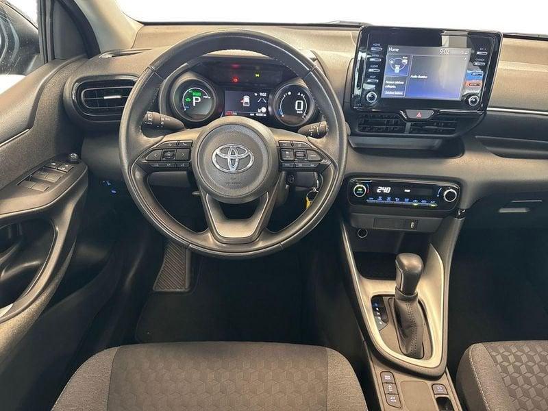 Toyota Yaris Hybrid Trend MY22