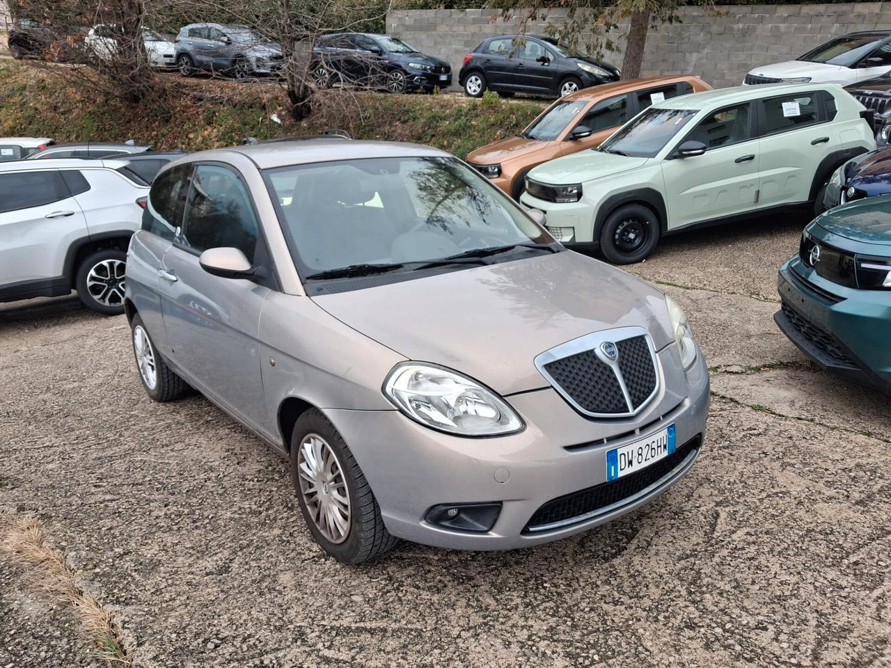 Lancia Ypsilon 1.2 Oro Ecochic GPL