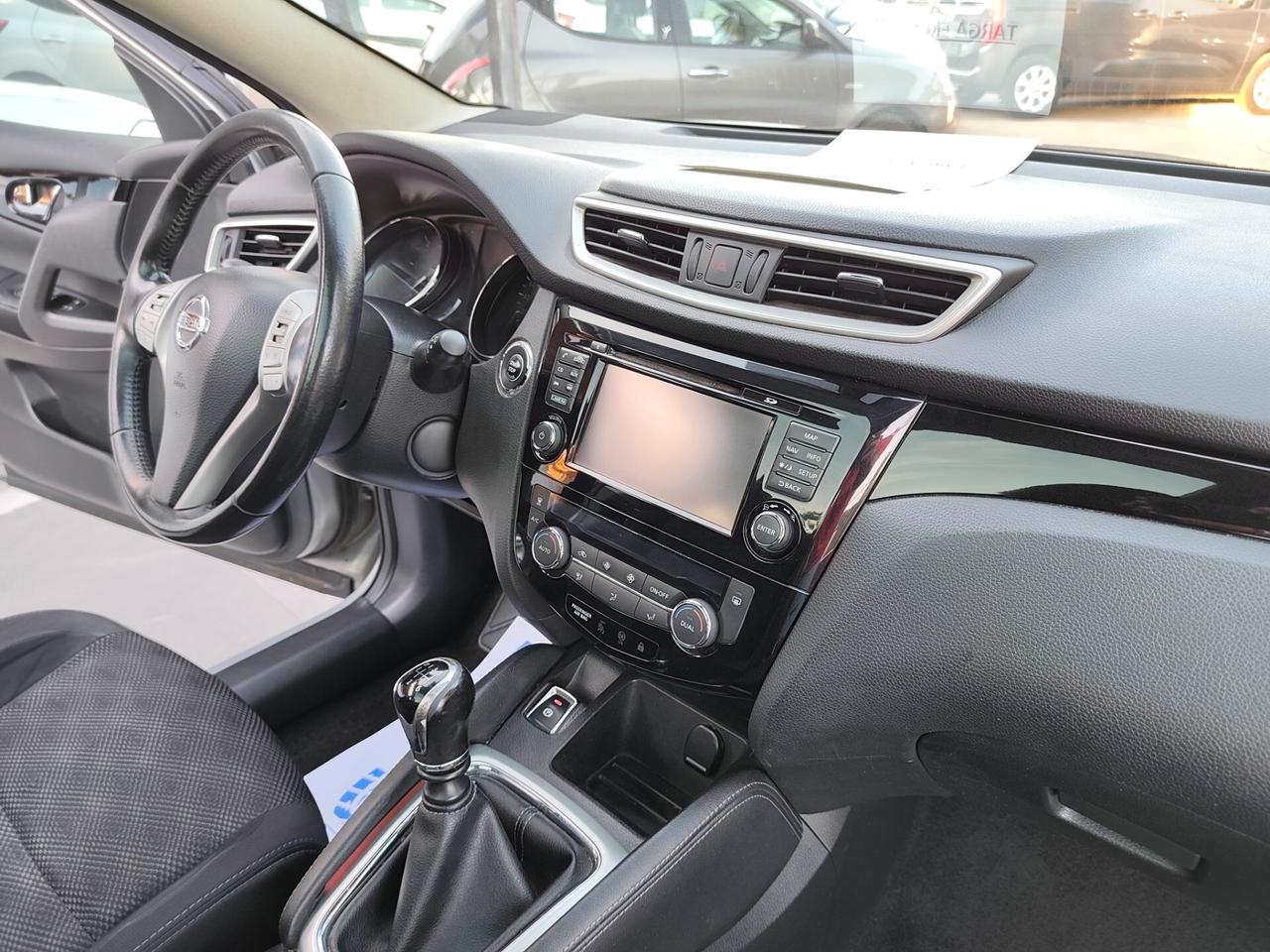 Nissan Qashqai 1.5 dCi 110 CV TETTO PANORAMICO