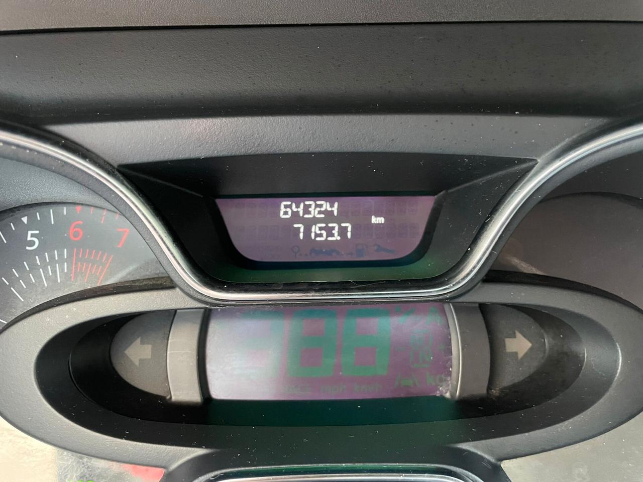 RENAULT CAPTUR INTENS 0.9 90Cv GPL *NAVI-KAMERA*