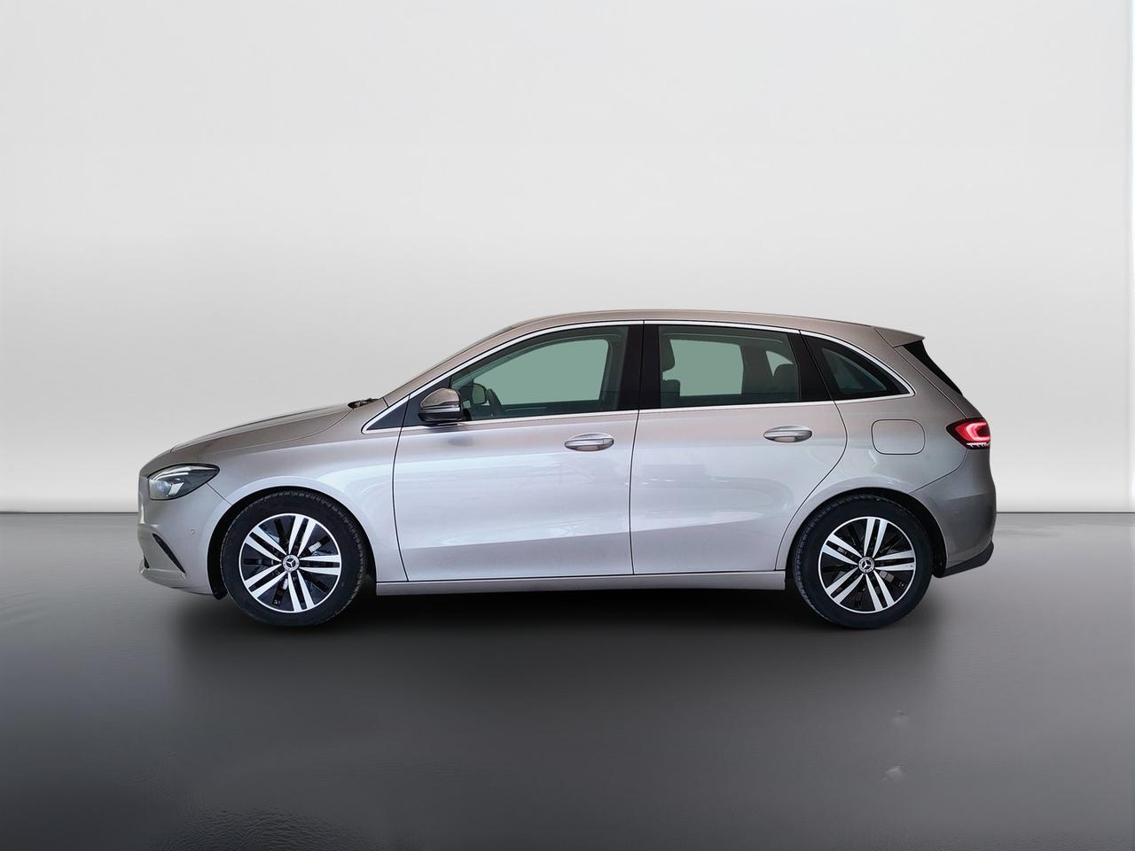 Mercedes-Benz Classe B - W247 2018 - B 180 d Sport Plus auto