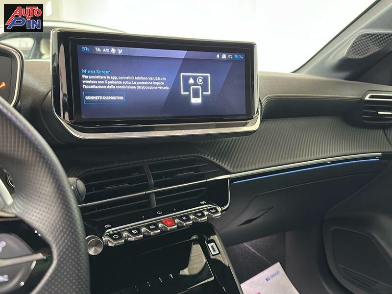 Peugeot 208 GT Hybrid 136 e-DCS6 auto