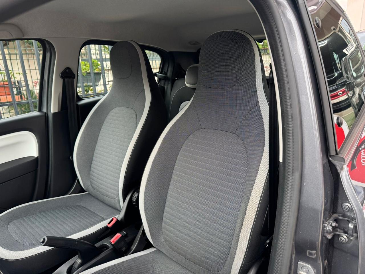 Renault Twingo SCe 65 CV Duel2 limited