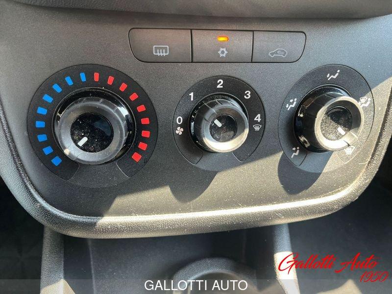 FIAT Punto 1.2 Lounge 69cv