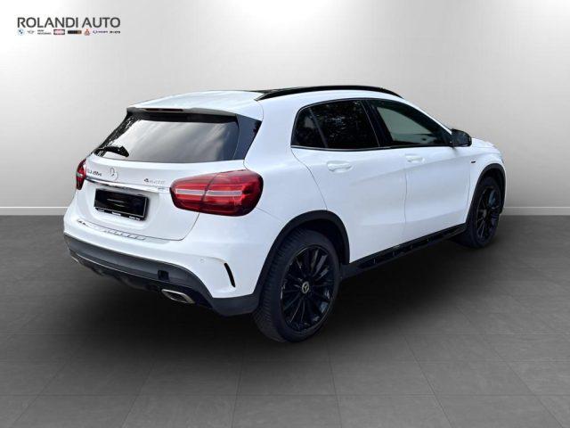 MERCEDES-BENZ GLA 200 d Night Edition 4matic auto