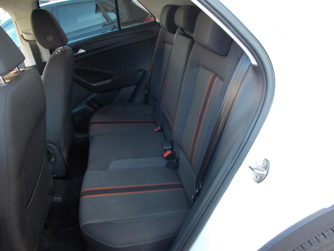 Volkswagen T-Roc 1.6 TDI SCR Style BlueMotion Technology