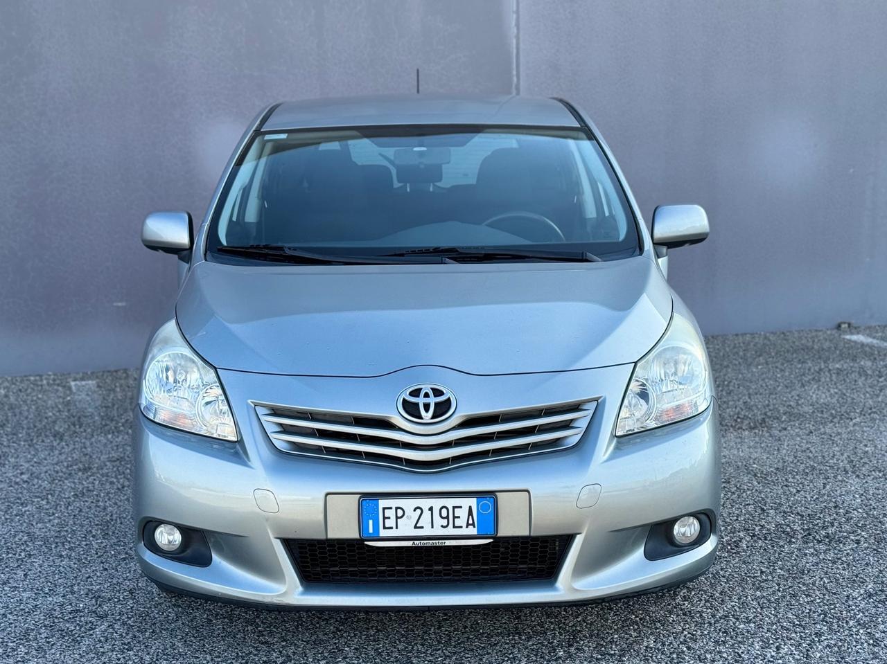 Toyota Verso 2.0 Diesel 2012 7 posti 158.000km