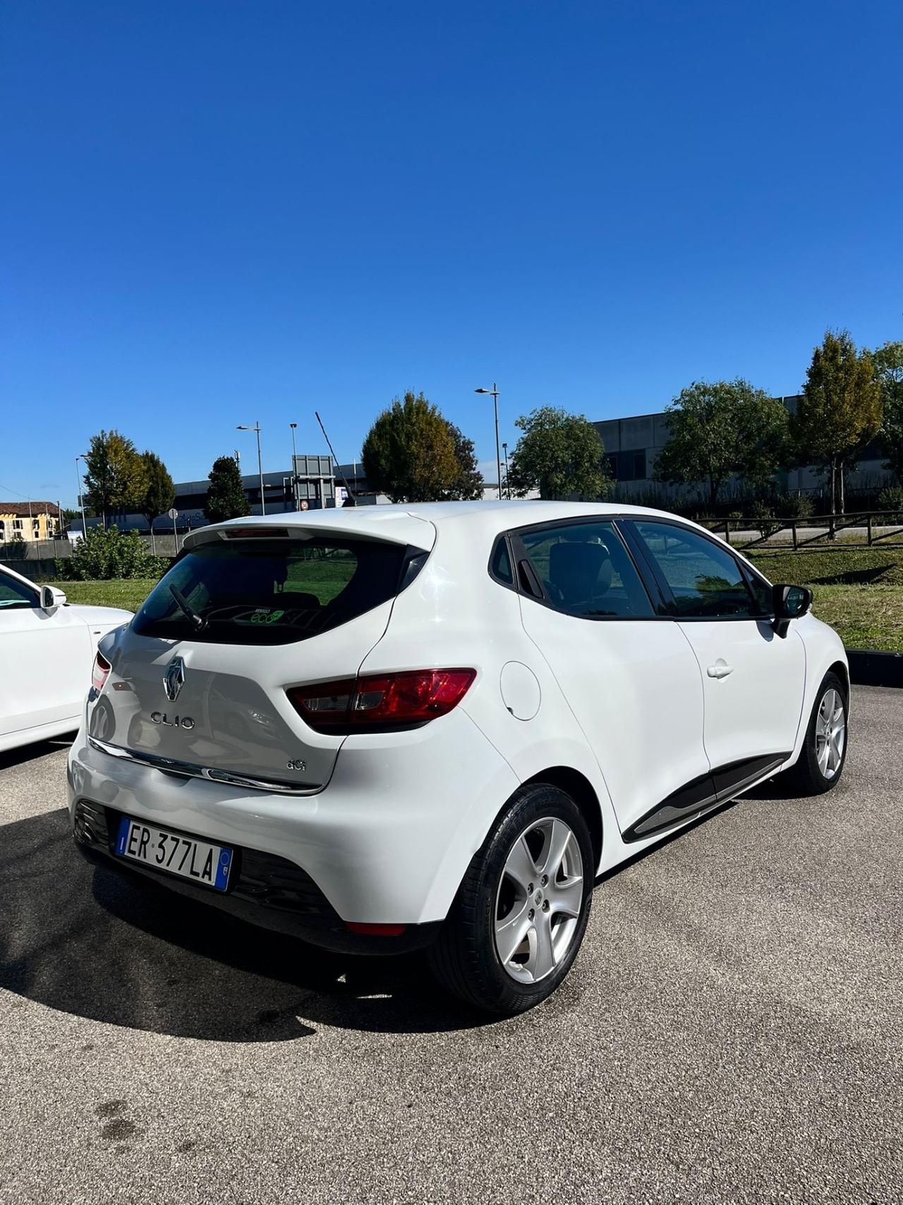 Renault Clio 1.5 dCi 8V 75CV Neopatentati