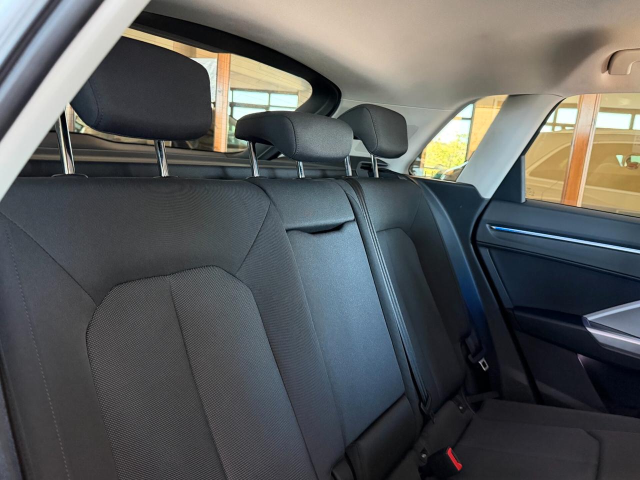 Audi Q3 35 2.0 TDI 150 cv. S Tronic BUSINESS ADVANCED