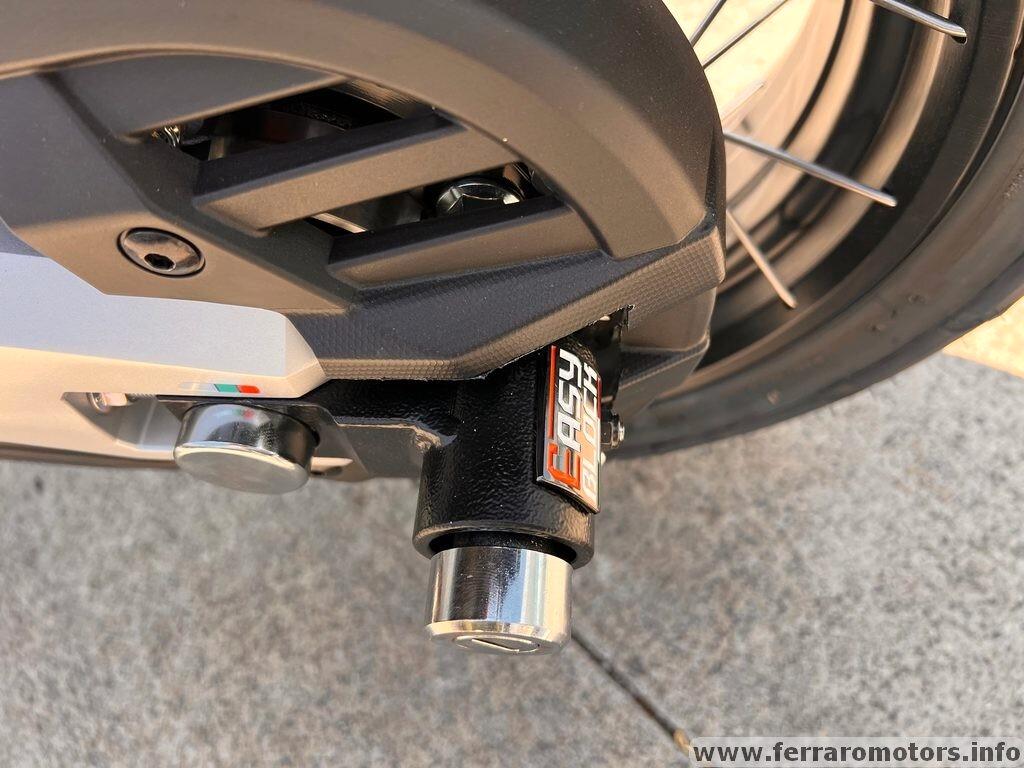 Honda X-ADV 750 km0 a 128 euro al mese senza anticipo