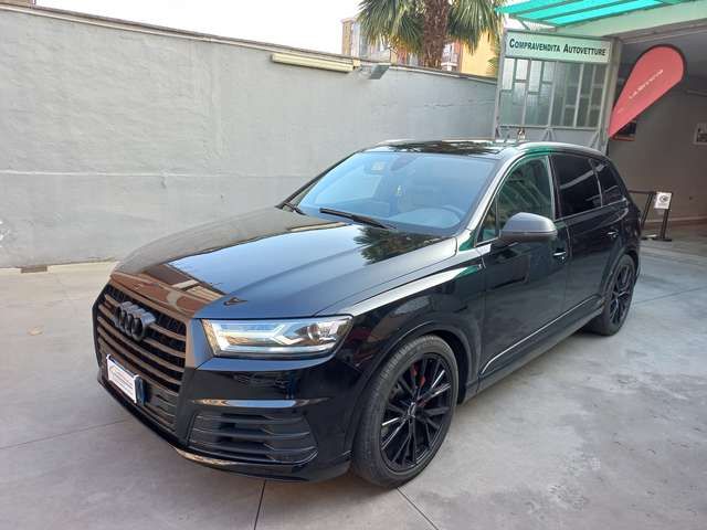 Audi Q7 3.0 tdi Business Plus quattro tiptronic S-LINE