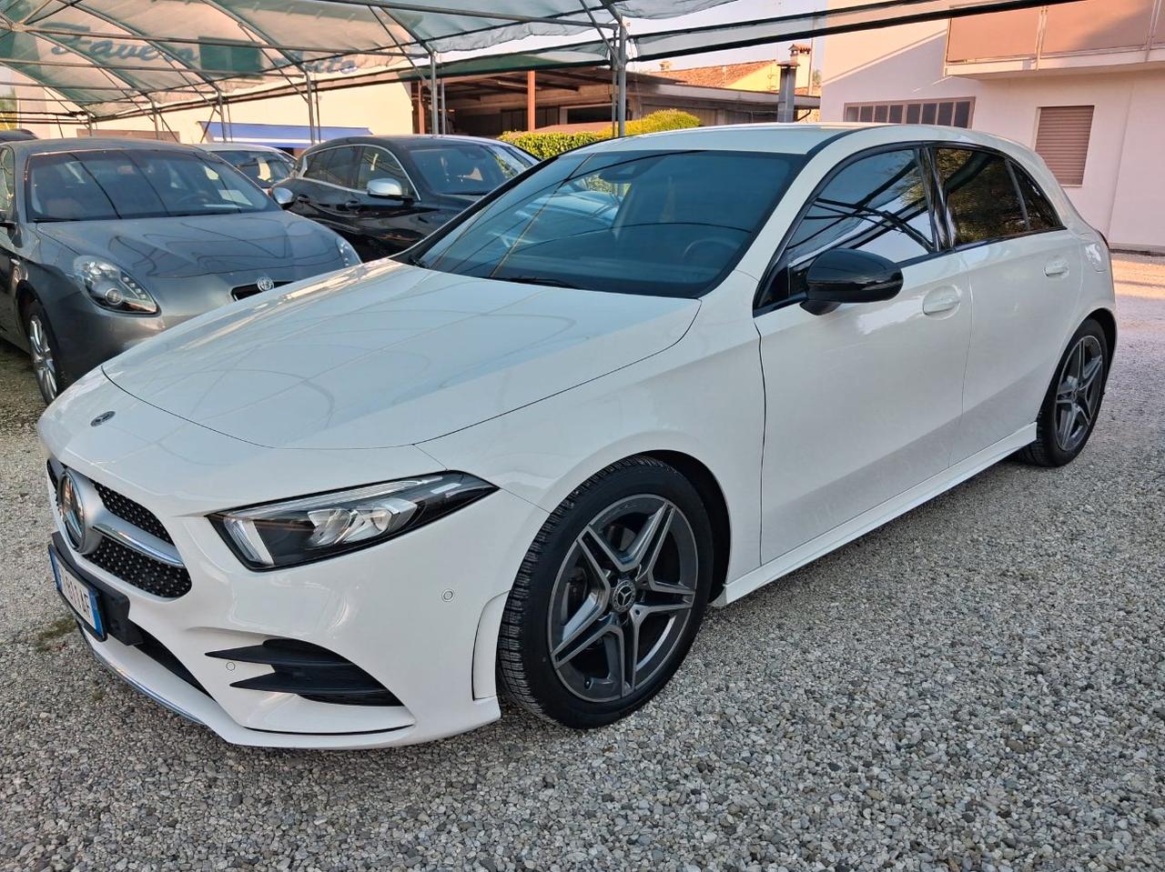 Mercedes A 180 D Premium 7G-DCT pacchetto Night