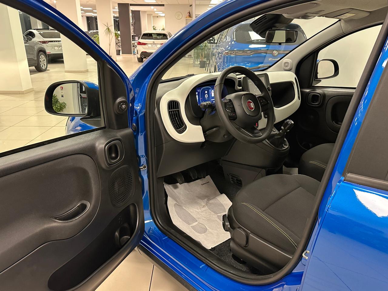 Fiat Panda 1.0 FireFly Hybrid Pandina 70 CV - 2025