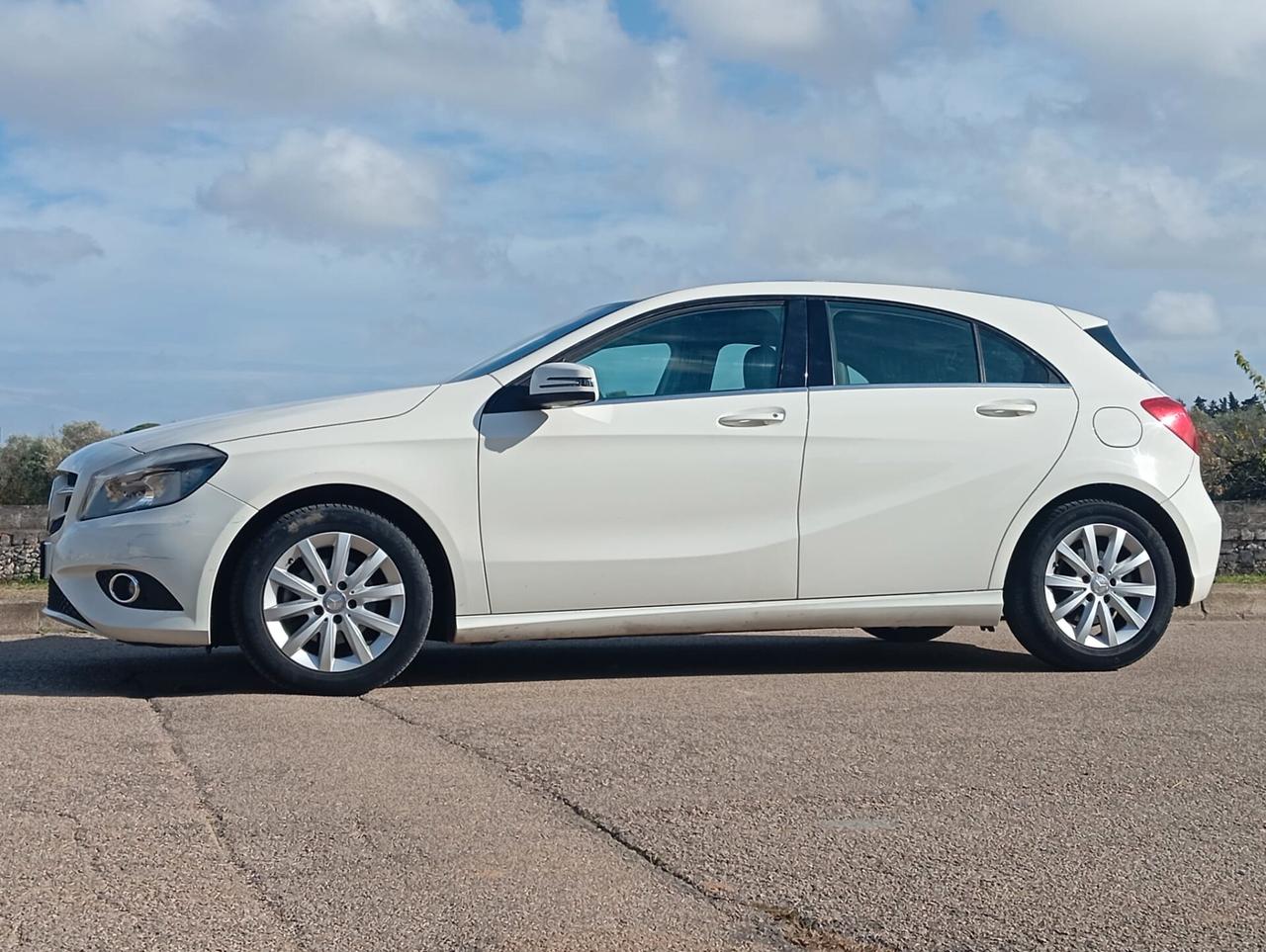 Mercedes Classe A 180 CDI 110 CV *NAVI *CAMERA