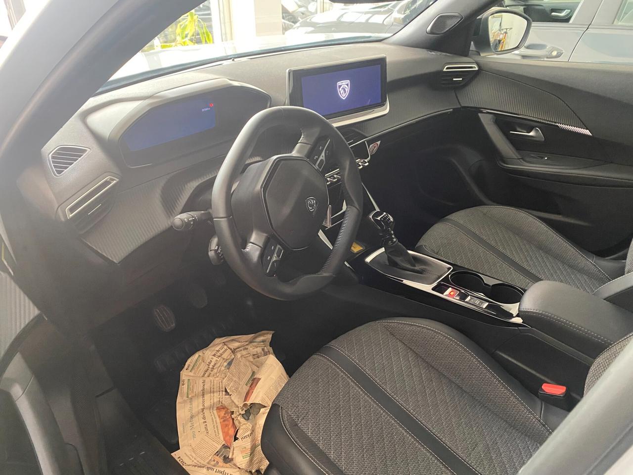 Peugeot 2008 PureTech 100 S&S Allure