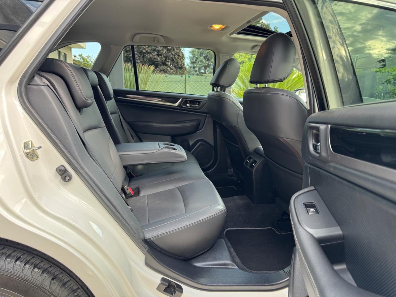 Subaru OUTBACK 2.0d Lineartronic Unlimited