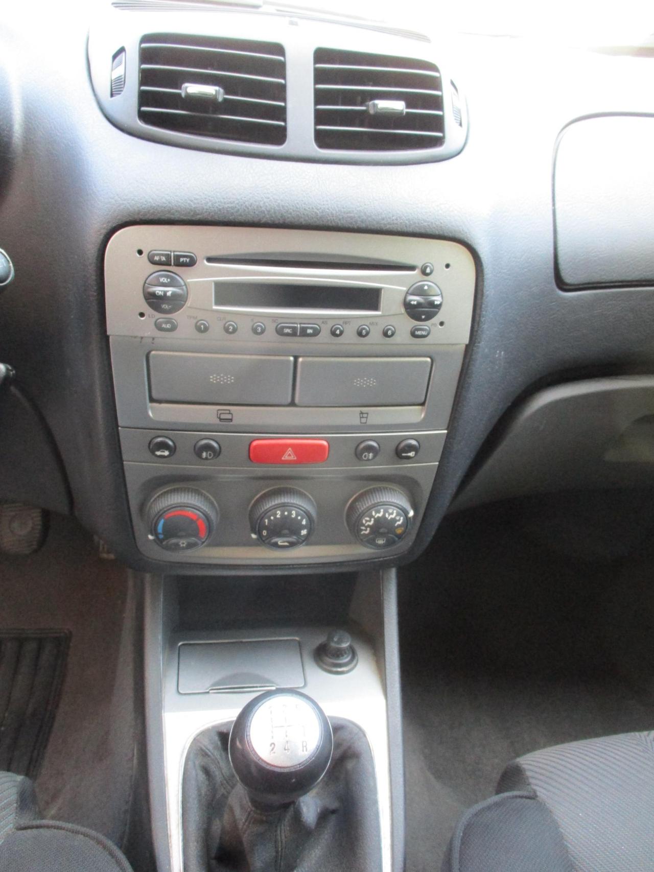 ALFA ROMEO 147 1.9 JTD 120cv 5p Progression